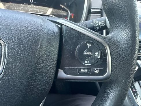 Used 2018 Honda CR-V EX image 16