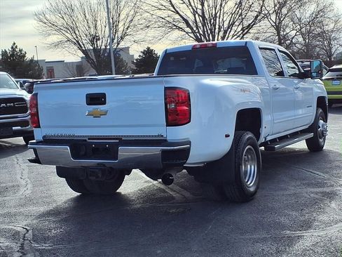 Used 2016 Chevrolet Silverado 3500 LT w/ LT Convenience Package image 27