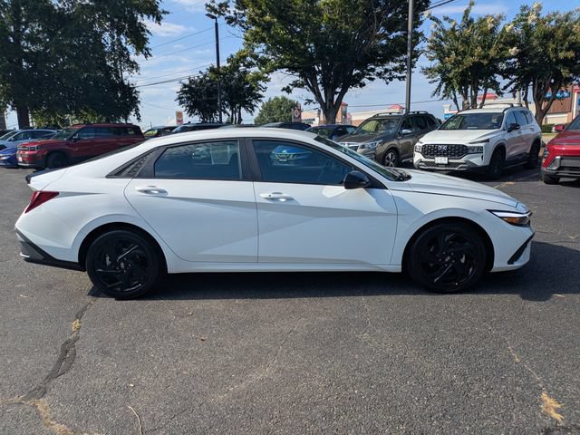 Certified 2026 Hyundai Elantra Sport FWD image 3