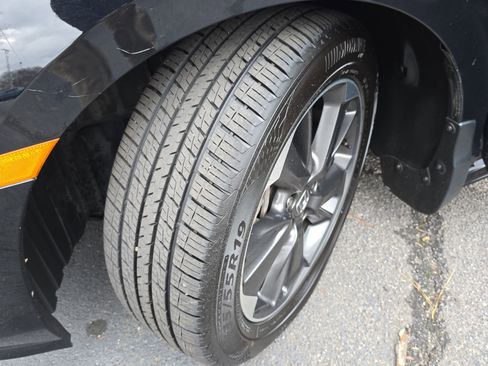 Used 2023 Honda Odyssey Elite image 35