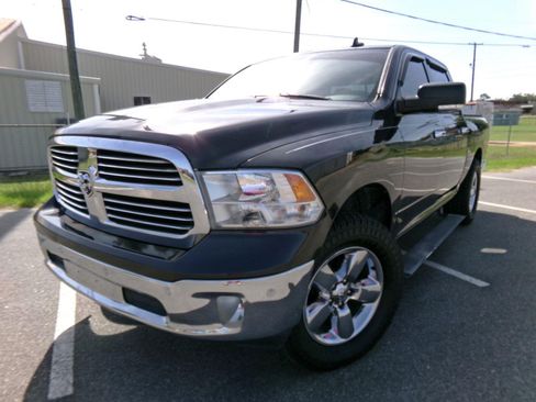 Used 2017 RAM 1500 Big Horn AWD/4WD image 1