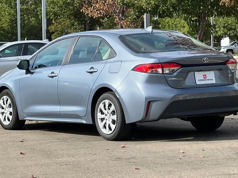 Used 2023 Toyota Corolla LE FWD image 6
