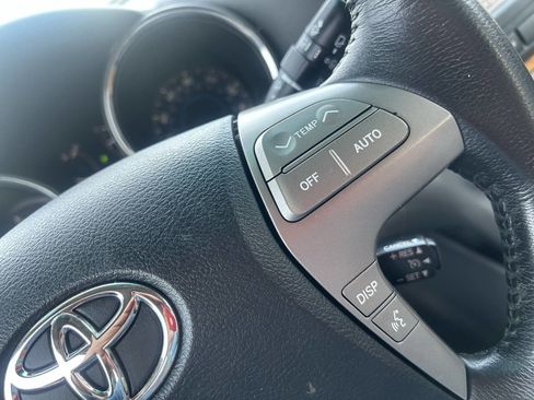 Used 2010 Toyota Highlander Limited image 22