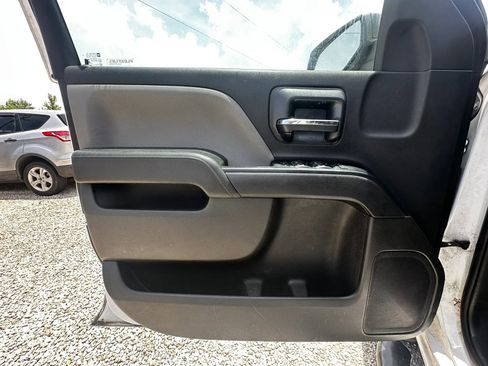 Used 2018 Chevrolet Silverado 2500 W/T AWD/4WD image 22