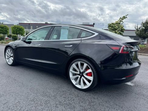Used 2018 Tesla Model 3 Long Range AWD/4WD image 7