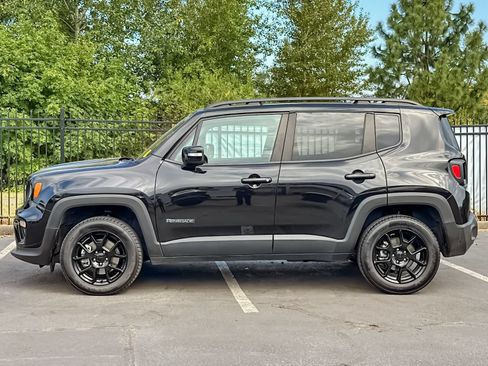 Used 2020 Jeep Renegade Altitude AWD/4WD image 6