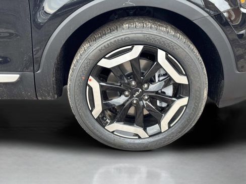 New 2025 Kia Telluride S image 9