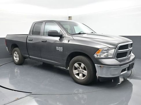 Used 2024 RAM 1500 Classic SLT image 2
