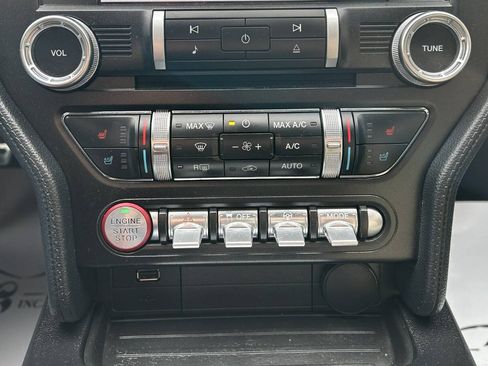 Used 2019 Ford Mustang GT Premium image 23