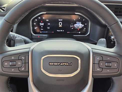 New 2026 GMC Sierra 1500 Denali w/ Denali Reserve Package image 23