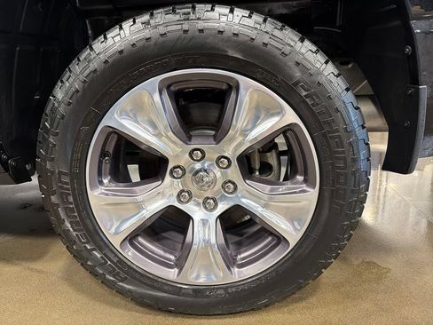 Used 2023 RAM 1500 Laramie AWD/4WD image 21