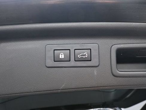 Used 2021 Subaru Forester Limited w/ Popular Package #3 AWD/4WD image 29