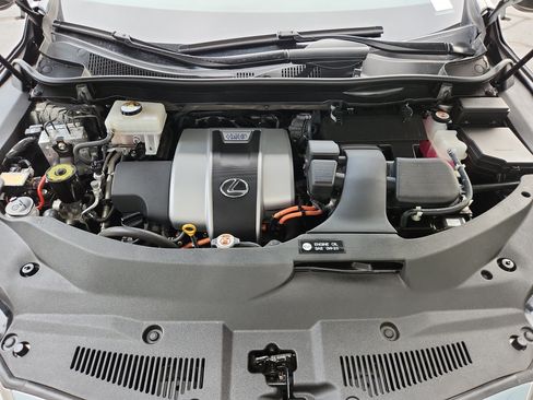 Used 2019 Lexus RX 450h AWD w/ Navigation Package image 25