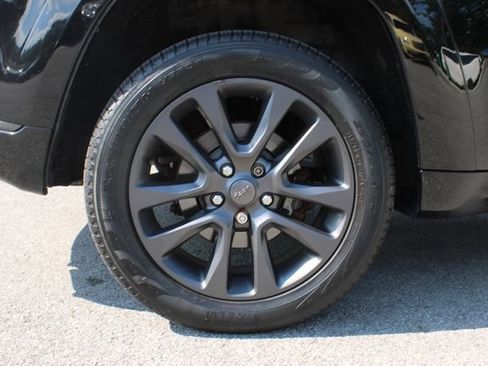 Used 2019 Jeep Grand Cherokee High Altitude AWD/4WD image 38