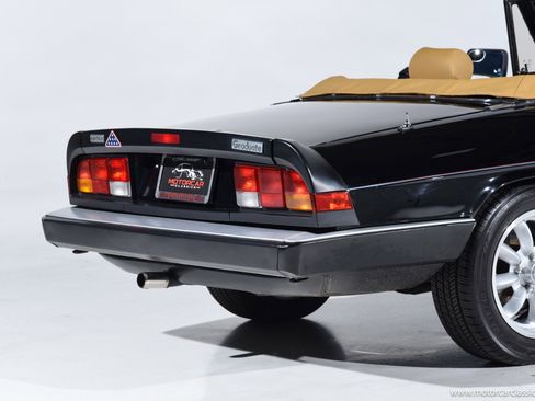 Used 1988 Alfa Romeo Spider Graduate image 26