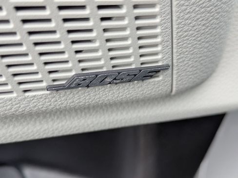 Used 2023 Kia Carnival SX Prestige FWD image 12