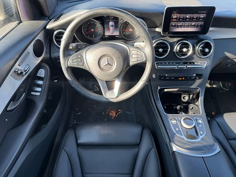 Certified 2019 Mercedes-Benz GLC 300 4MATIC image 7