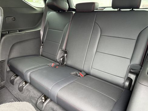 Used 2026 Chevrolet Traverse RS w/ LPO, Floor Liner Package FWD image 23