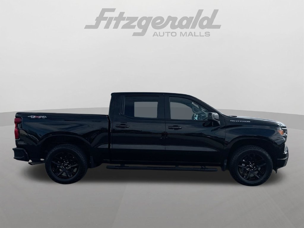 Used 2023 Chevrolet Silverado 1500 Custom AWD/4WD image 9