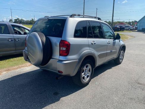 Used 2005 Toyota RAV4 2WD image 7