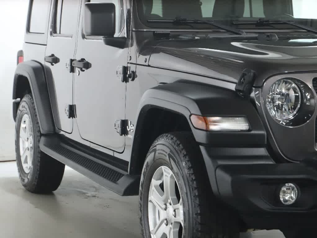 Used 2021 Jeep Wrangler Unlimited Sport AWD/4WD image 8