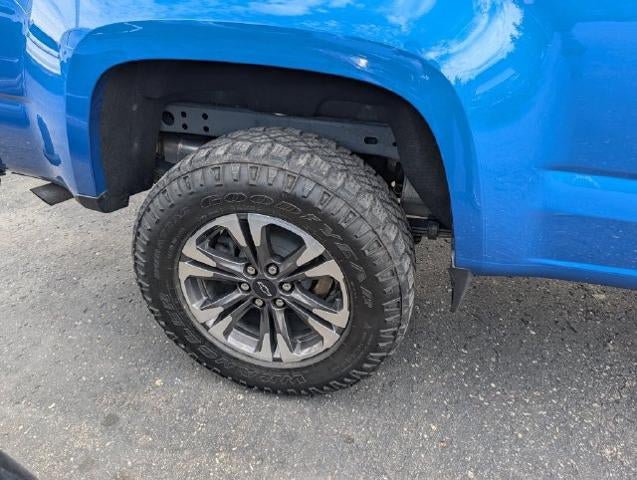 Used 2022 Chevrolet Colorado Z71 AWD/4WD image 13