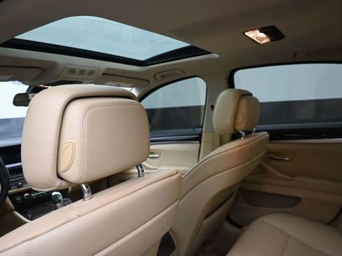 Used 2013 BMW 528i Sedan RWD image 17