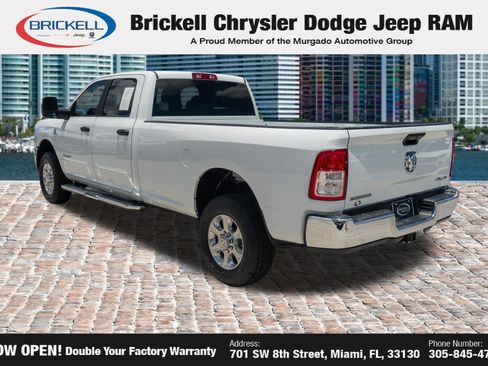 Used 2024 RAM 3500 Big Horn AWD/4WD image 8