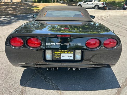 Used 2002 Chevrolet Corvette Convertible w/ Preferred Equipment Group2 RWD image 19