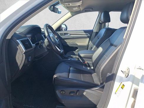 Used 2022 Volkswagen Atlas SE image 14