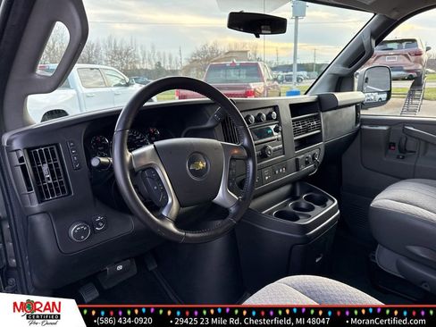 Used 2016 Chevrolet Express 3500 LT w/ LT Preferred Equipment Group image 13