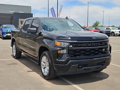 Certified 2025 Chevrolet Silverado 1500 Custom AWD/4WD image 7