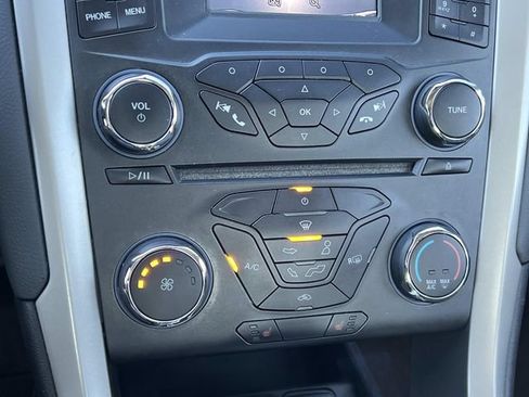 Used 2015 Ford Fusion SE w/ Equipment Group 202A FWD image 24