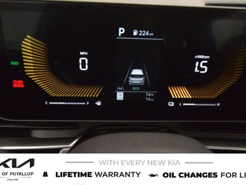 New 2026 Kia Carnival LXS image 18