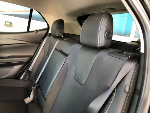 Certified 2021 Buick Encore GX Select image 10