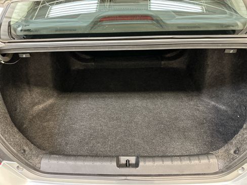 Used 2017 Honda Civic EX-L image 25