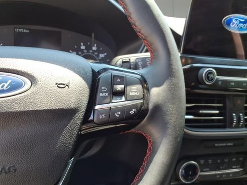 Used 2022 Ford Escape SEL w/ SEL Stealth AWD Package image 14
