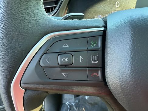 New 2026 Jeep Grand Cherokee Limited Reserve image 18