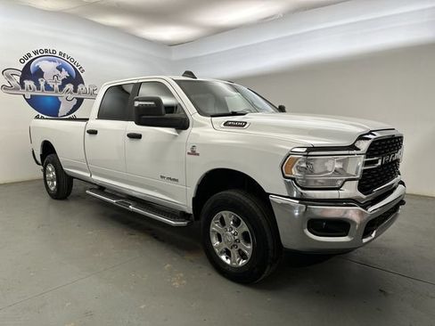 Used 2024 RAM 3500 Big Horn AWD/4WD image 13