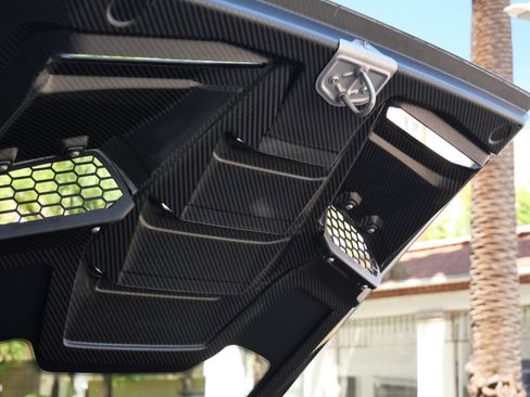 Used 2023 Lamborghini Huracan Tecnica RWD image 25