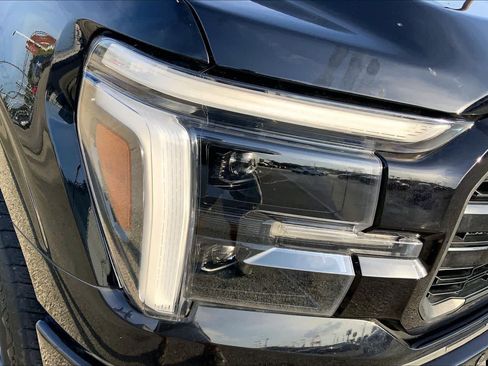 Certified 2025 Ford F150 Lariat w/ Equipment Group 502A High AWD/4WD image 26