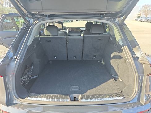 Certified 2025 Audi Q5 Premium Plus w/ Premium Plus image 12