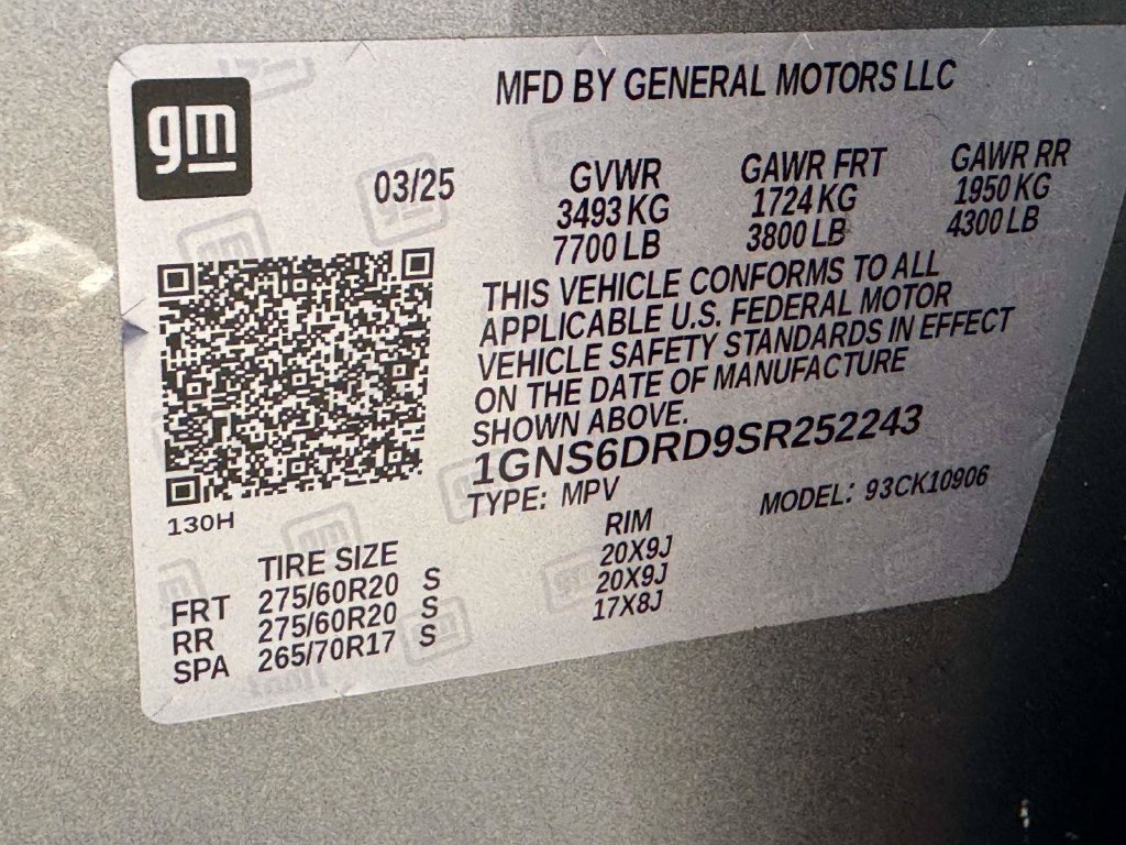Used 2025 Chevrolet Suburban Z71 AWD/4WD image 29