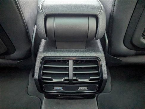 Used 2022 Audi Q3 2.0T Premium image 19