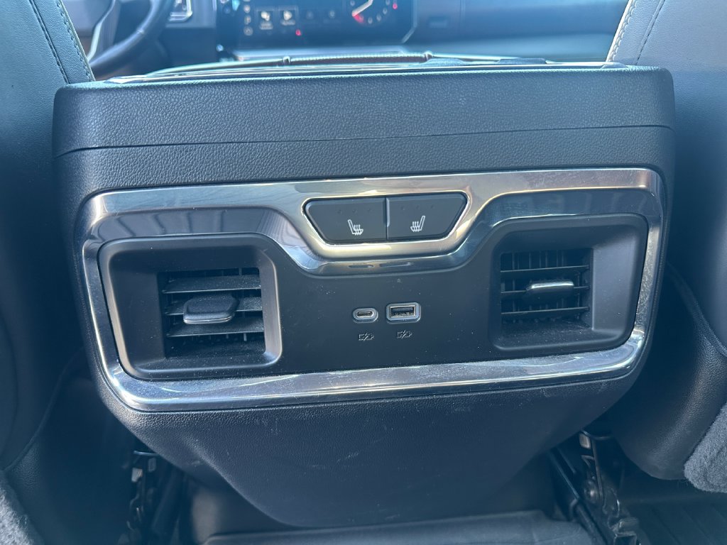 Used 2022 GMC Sierra 1500 Denali Ultimate AWD/4WD image 16