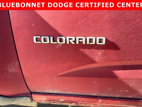 Used 2016 Chevrolet Colorado LT image 2