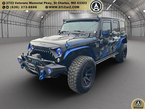 Used 2016 Jeep Wrangler Unlimited Rubicon AWD/4WD image 7