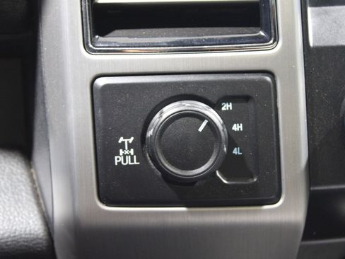 Used 2020 Ford F250 Platinum w/ Tremor Off-Road Package image 20