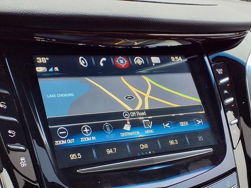 Used 2018 Cadillac Escalade Luxury image 28