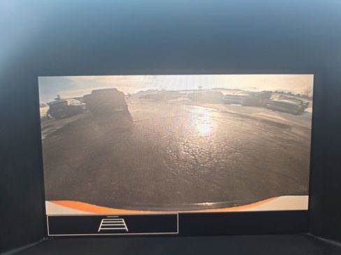 Used 2022 GMC Terrain SLE w/ Driver Convenience Package image 35